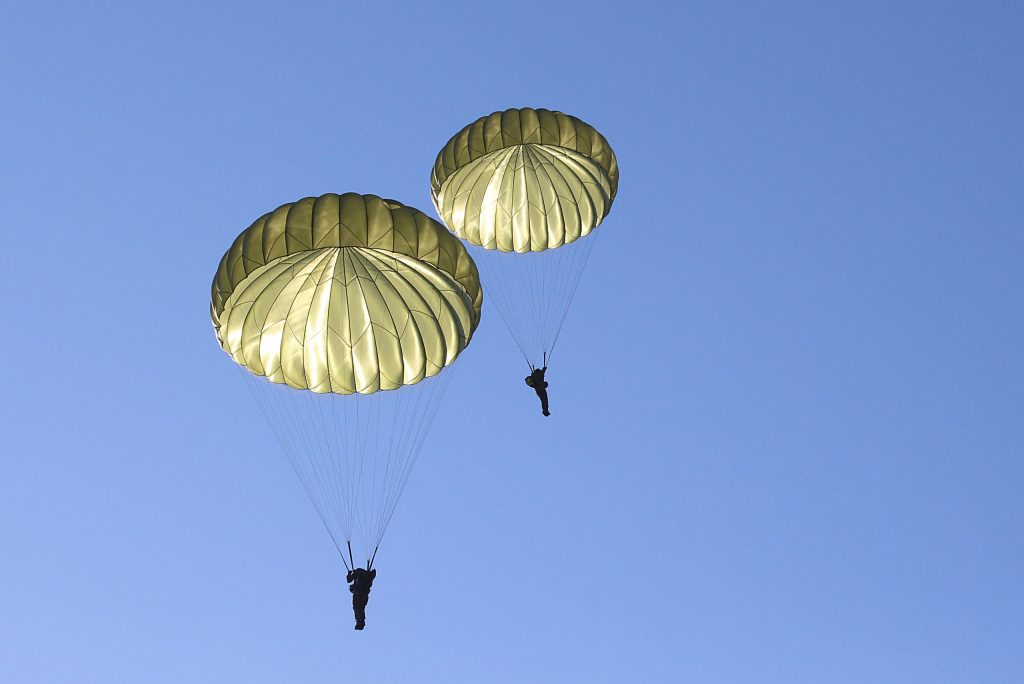 T-10D conventional static-line personnel parachute canopy